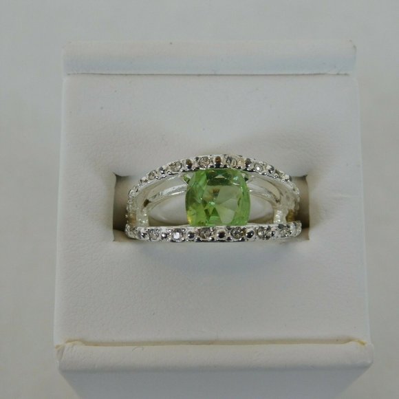 Avon Jewelry - Avon Envy Me Cocktail Ring Green Rhinestone Silver Tone New Box Size 6 Bling